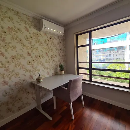 Tatil Evi In Arriaga Avenue 09 Funchal