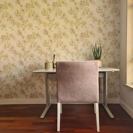 In Arriaga Avenue 09 * Funchal (Madeira)